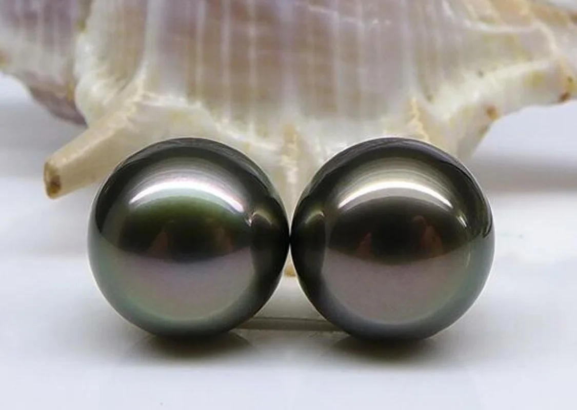 Pair of 15-16mm Natural  Sea Genuine Black Round Good Luste Loose Pearl  3204