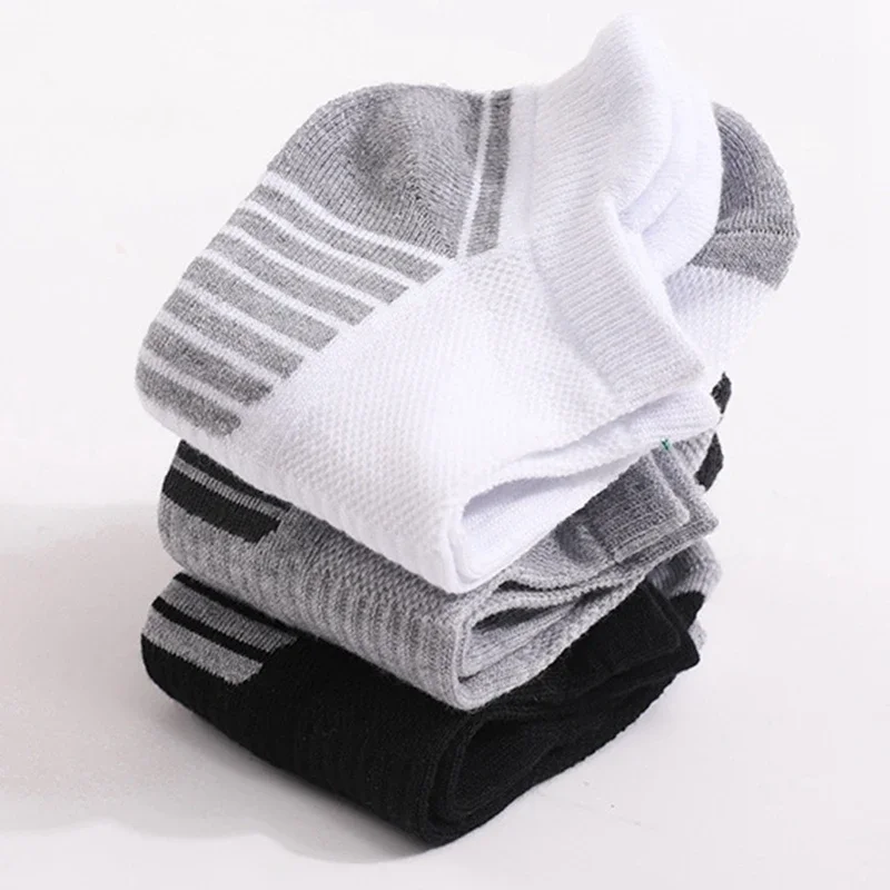 

1 Pair / 6 Pairs Men's Short Terry Socks Sweat-Absorbing And Breathable Sports Boat Socks