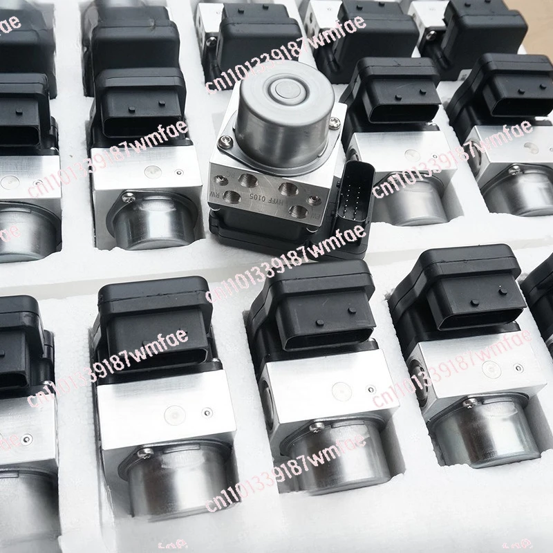 Anti-side slip and anti-lock braking device, disc brake modified ABS anti-lock braking system, motorcycle accessories