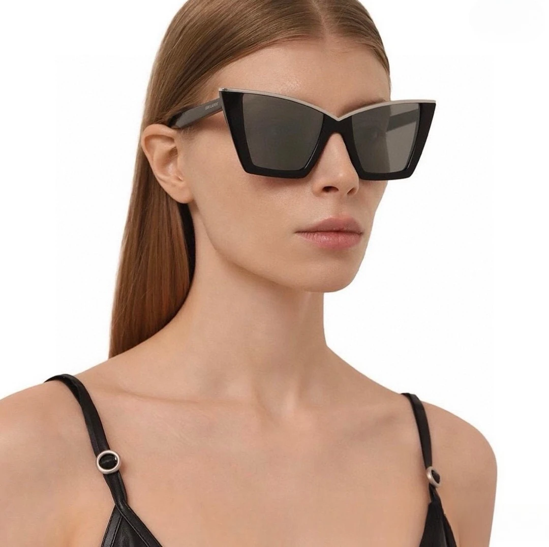 Vintage Cat Eye Square Sunglasses for Women 2026 New Oversized Small Frame UV400 Street Style Trendy Ladies Shades Eyewear