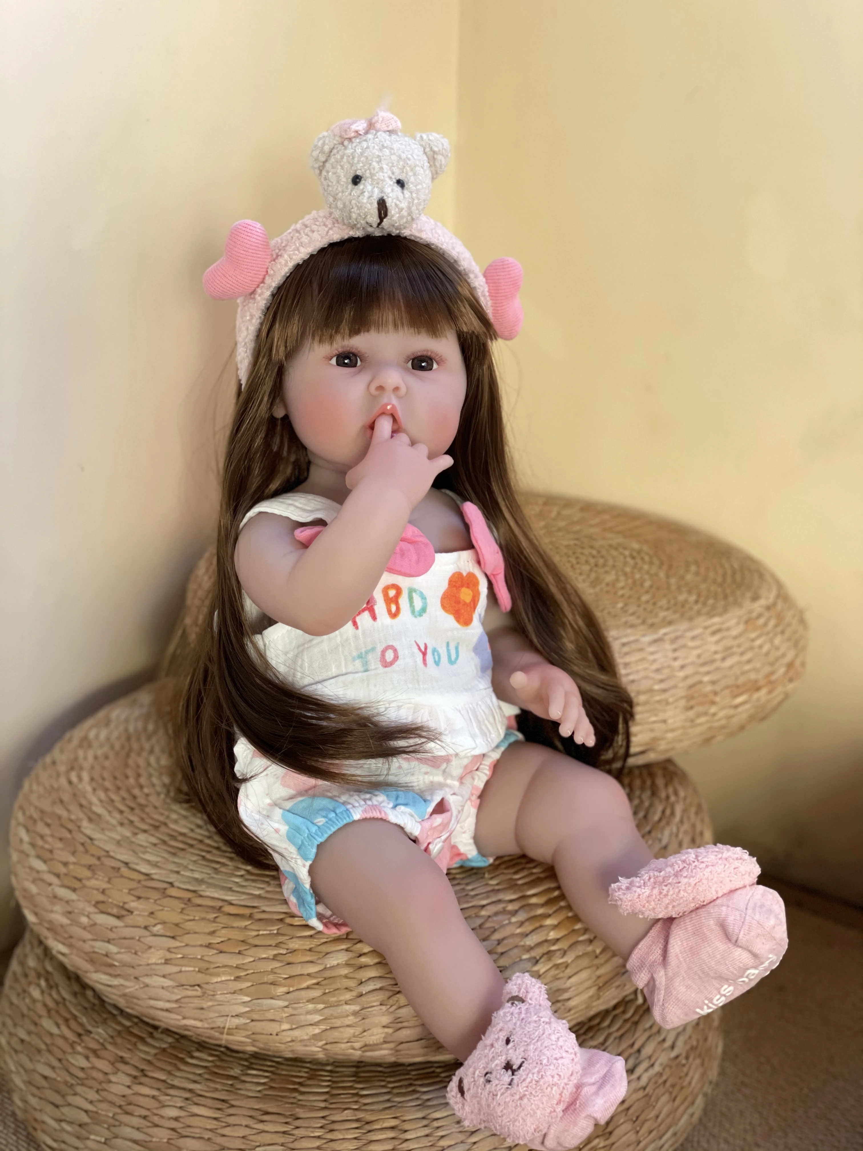 55CM Erin Reborn Puppen Gemalt Volle Körper Vinyl Saugen Finger Mädchen Reborn Baby Puppen Für kinder Geschenk bebe Reborn
