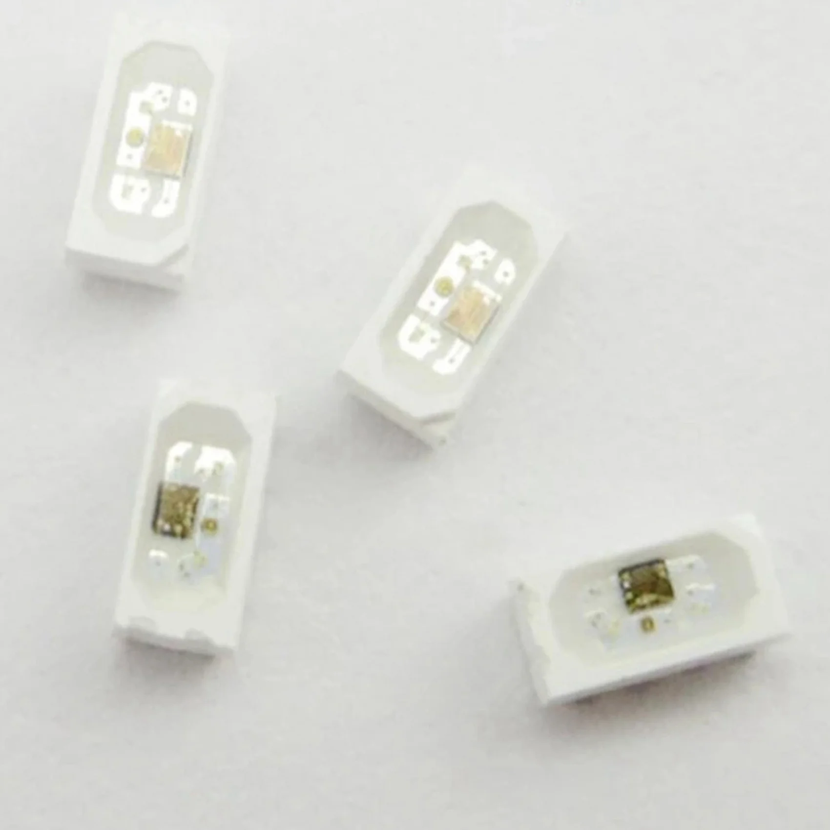 

HLZS-600Pcs SK6812 SIDE-A SK6812 IC In LED Chip Side Lighting SMD 4020 RGB For Strip Display Screen Individually Addressable