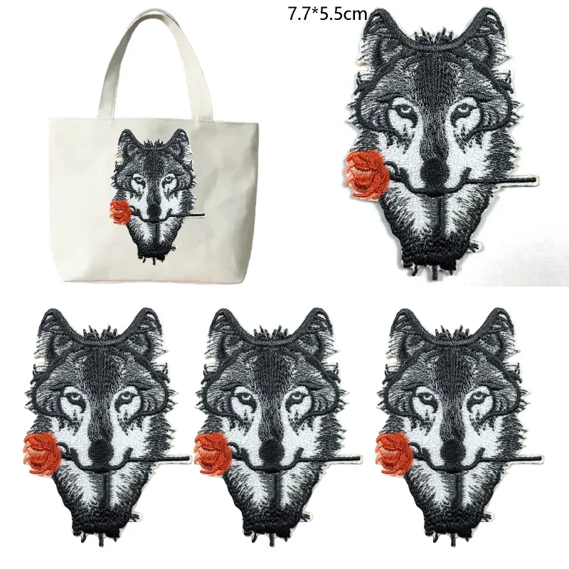 High-end Burnt Edge Adhesive Embroidered Cloth Sticker, Wolf Head Four-leaf Clover Clown Clothing Accessories Schoolbag
