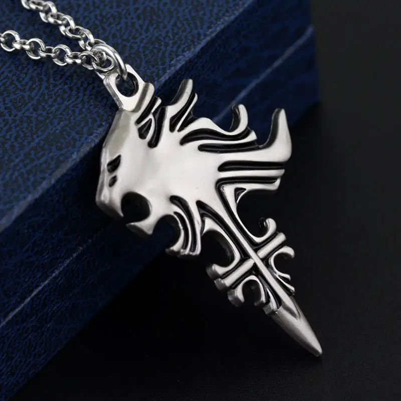 Final Fantasy VIII Necklace Sleeping Lion Heart Griever Squall Leonhart Lion Head Necklaces Pendants Fashion Game Jewelry