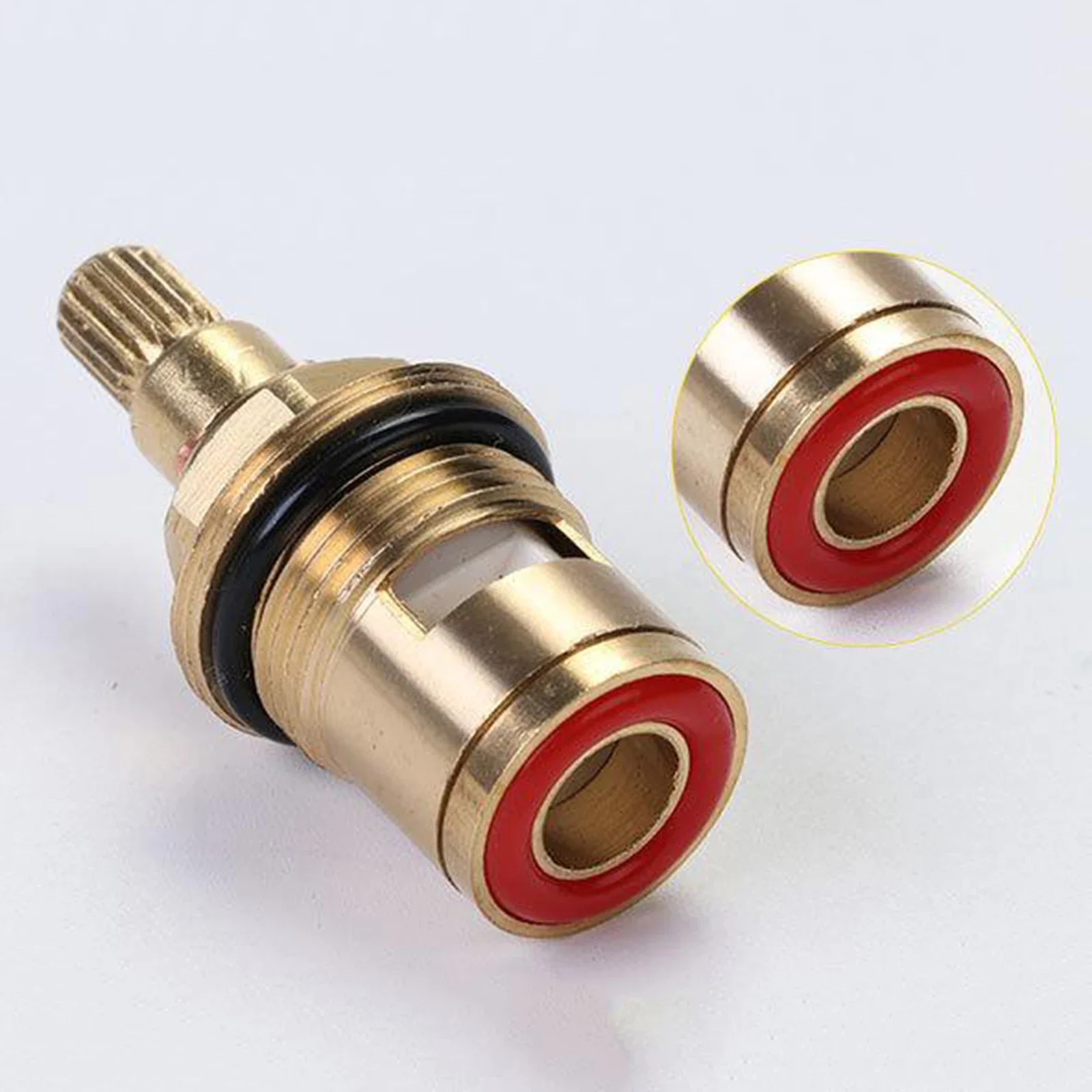 1/2pc Universal Replacement Tap Valves Brass Ceramic Disc Cartridge Inner Faucet Valve for Bathroom, Clockwise or Anti-clockwise