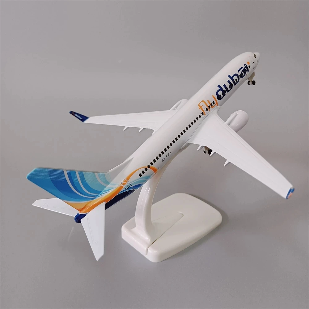 Airplane Scale 1/400 20cm B737 Series Aircraft Model Replica Diecast Airplane Dubai Airlines B737-800 Toy planes