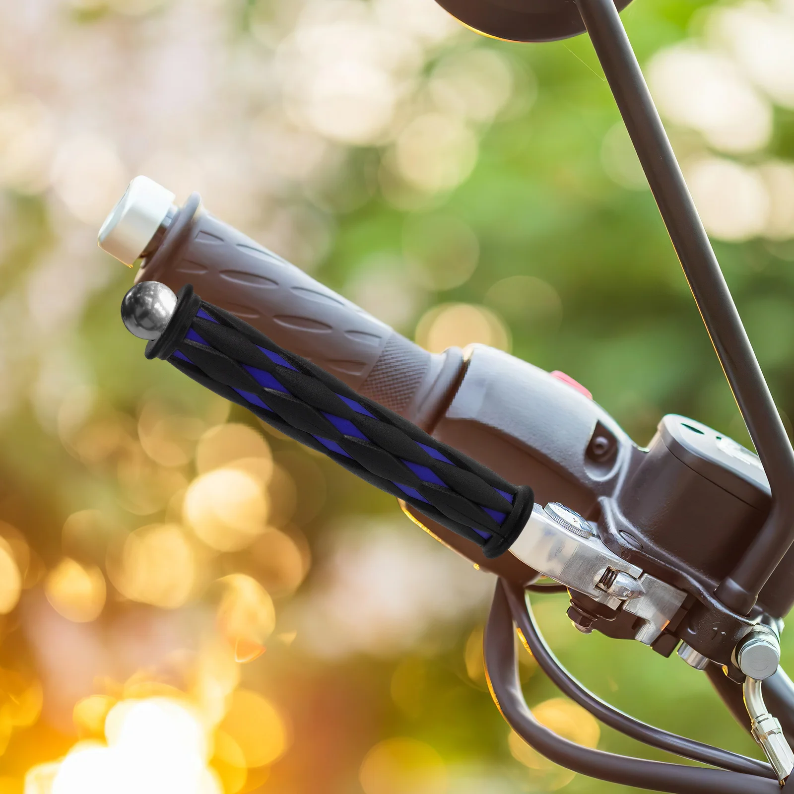 

1 Pair Universal Motorcycle Handlebar Covers Comfortable Anti-Vibration Rubber Handlebar Grips Replacement for Electric Scooter