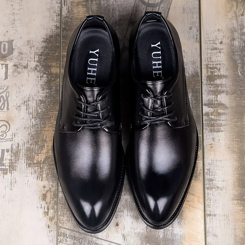 Men Korean Business Casual Hidden Height Increase Versatile British Pointed Toe Formal Wedding Shoes