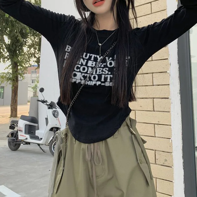 Crop Tops for Women Korean Aesthetic Y2K Harajuku Streetwear Irregular Slim Casual Letter Print Long Sleeve T-shirt Clothes 2023