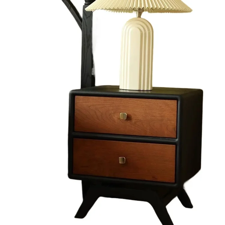 

Retro solid wood bedside table, French American bedroom, brown and black side of the storage cabinet, several storage cabinets.