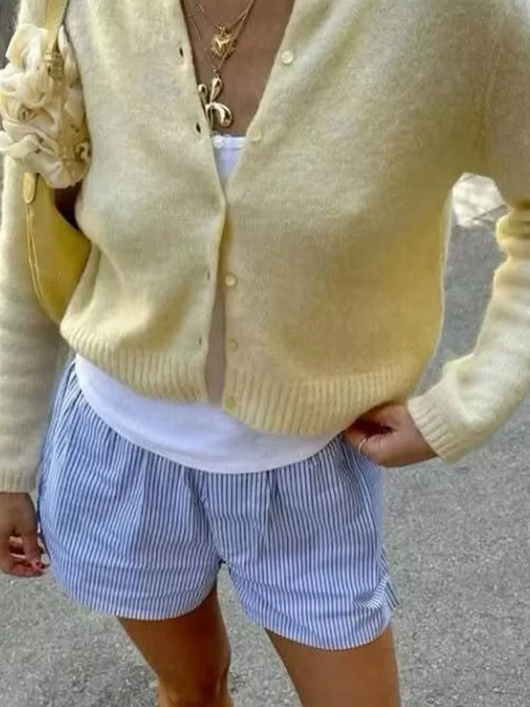 

HH Women Fashion Versatile Crew Neck Single Breasted Cream Knitted Long Sleeve Top Female Simple Casual Cardigan Sweater