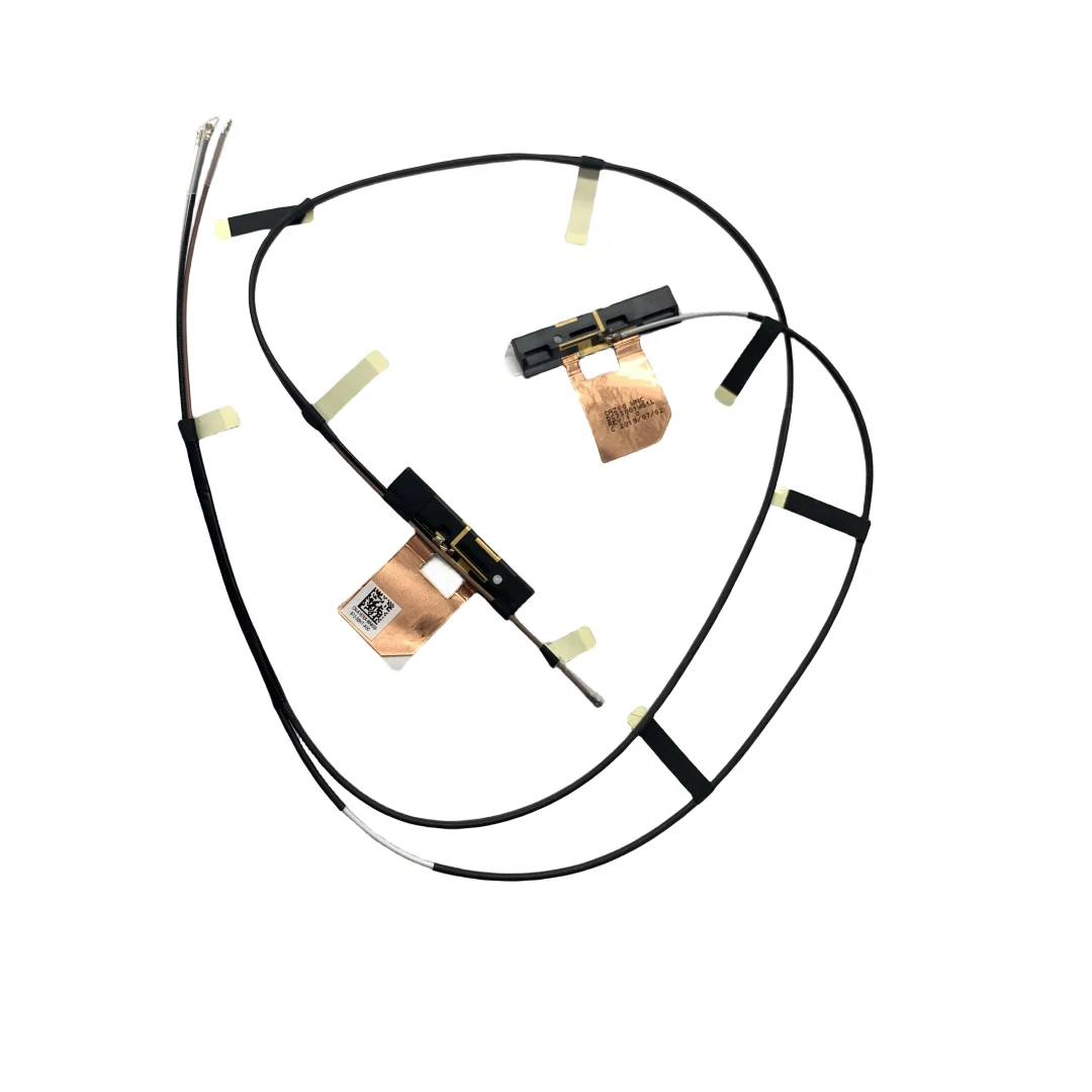 

Новый оригинальный комплект антенн DC33001WG1L A167KA A167KA для ноутбука Dell Latitude 7280 7290 WLAN WWAN