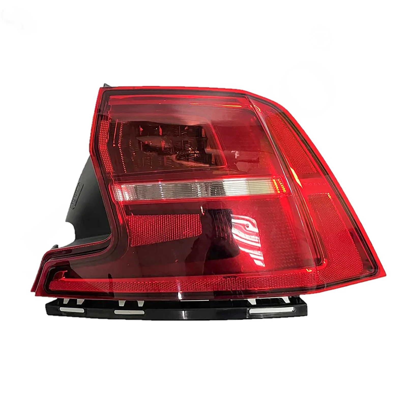 Hot Selling Left Car Rear Tail Light OEM 31698712 LED Signal Strip Light For Volvo S90 S90L 17- Tail Lamp