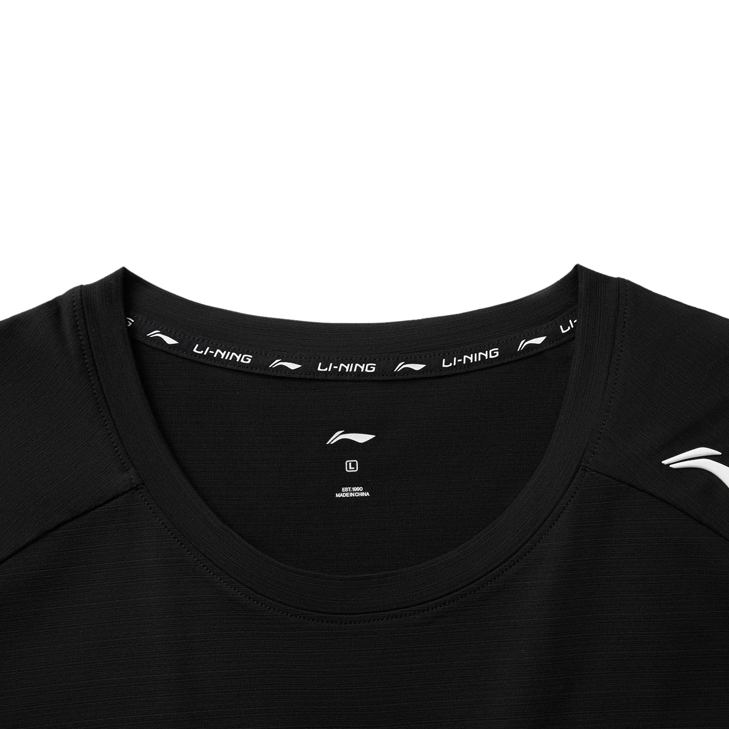 Li-Ning Men Training T-shirt LN BACTERIA PROOF Reguler Fit 86%Polyester 14%Elastane Comfortable LiNing Sweatshirt ATSV395 image 3