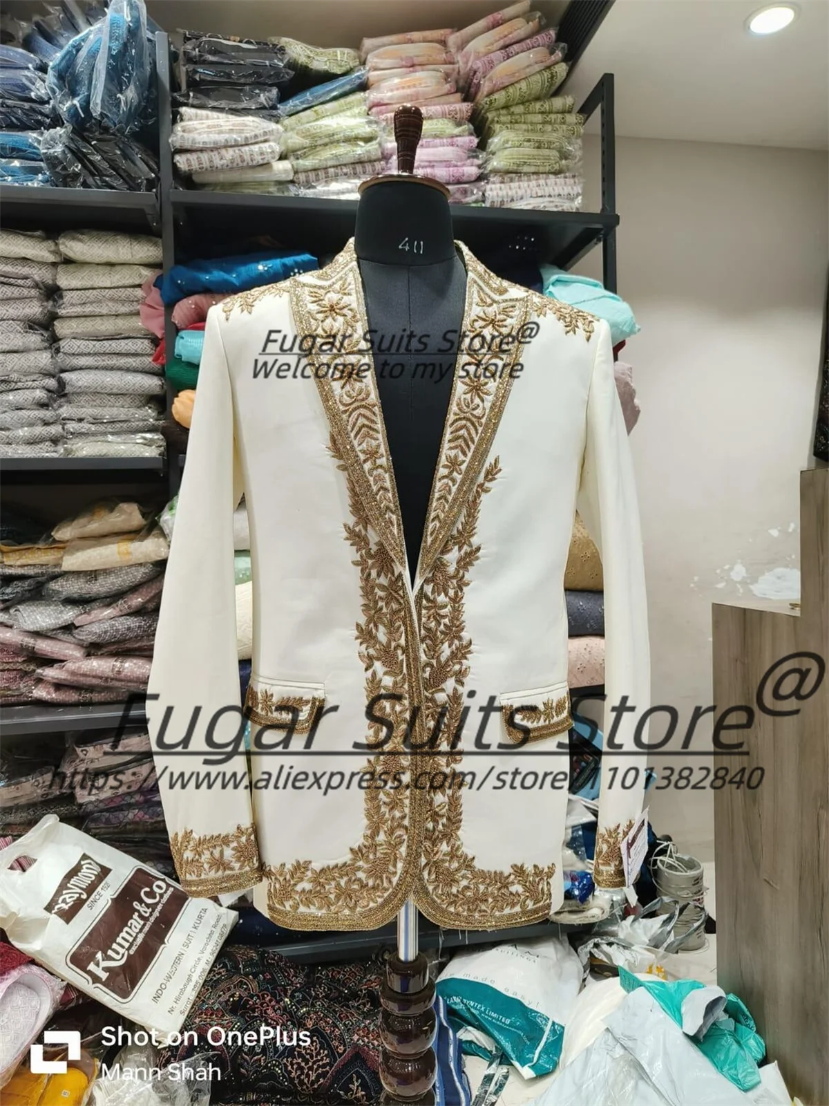 Luxuly Embroidered Formal Groom Wedding Tuxedos Customized Slim Fit Peak Lapel 2 Pieces Sets Male Prom Blazers Costume Homme