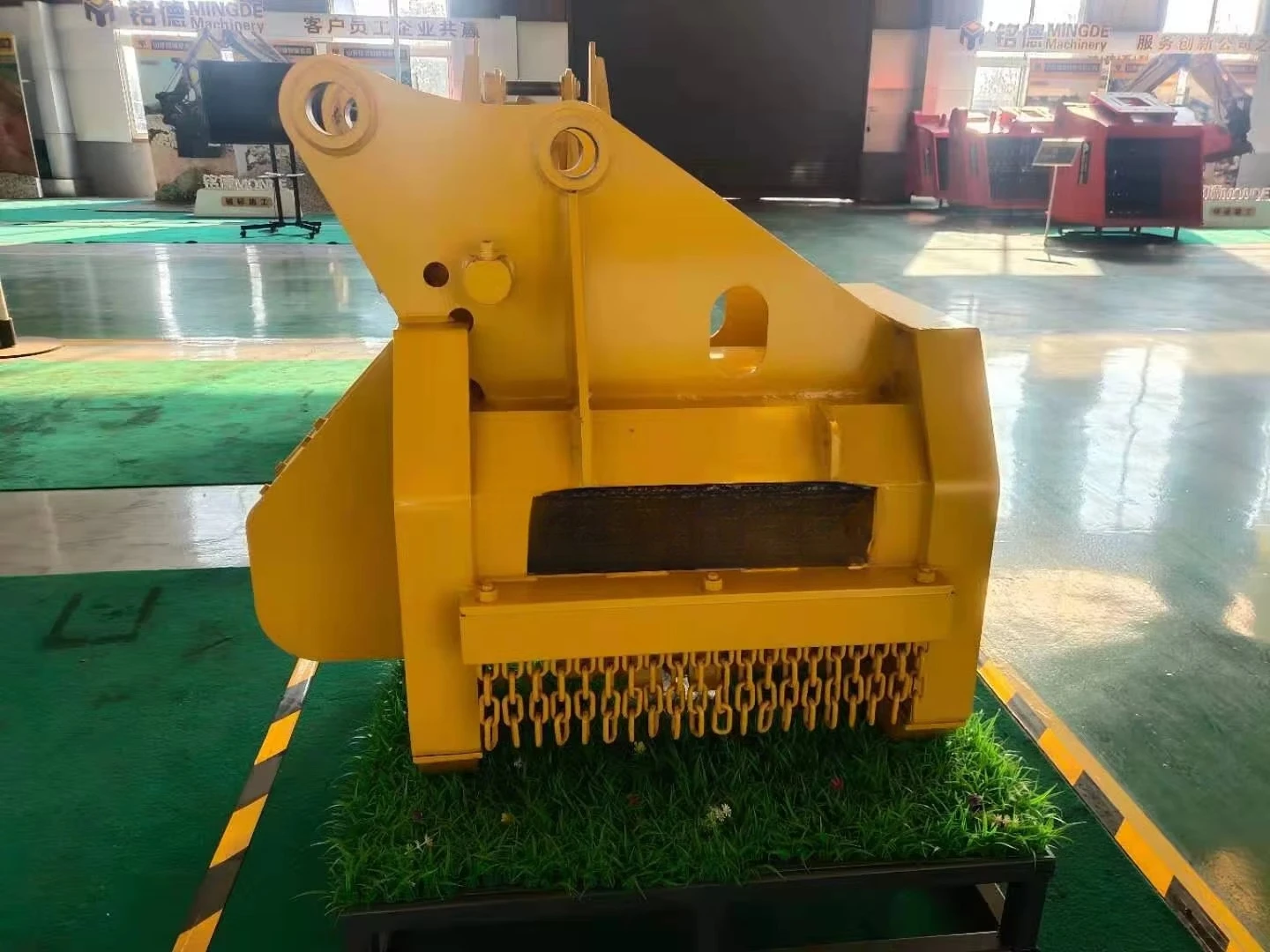 Hot Selling MONDE High Capacity Forestry Mulcher Wood Chipper with Gear & Bearing for Excavators-Easy to Operate