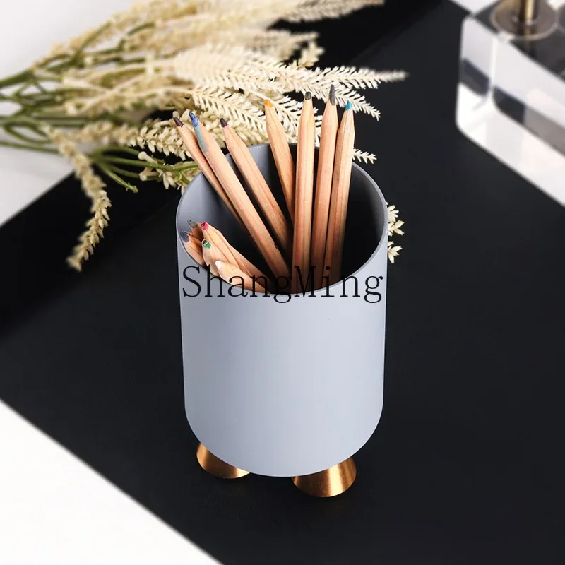 

CL light luxury ornament model room desk round pen holder office high-end desktop soft decoration