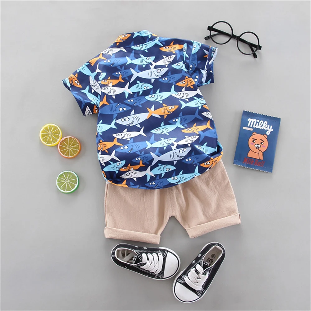 2PCS Infant and Toddler Summer Fashion Full Body Shark Pattern Random Printed Shirt Shorts Set