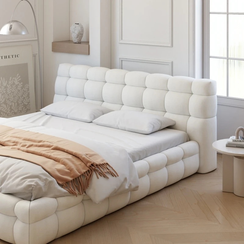 

Marshmallow cream wind stain resistant lamb's wool modern minimalist double white fabric bread bed