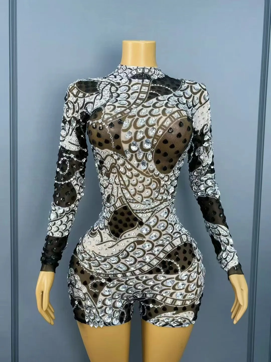 

Women Sparkly Rhinestones Seashell Long Sleeve Stretch Bodysuits Evening Luxury Birthday Party Sexy Nightclub DJ Stage Costumes