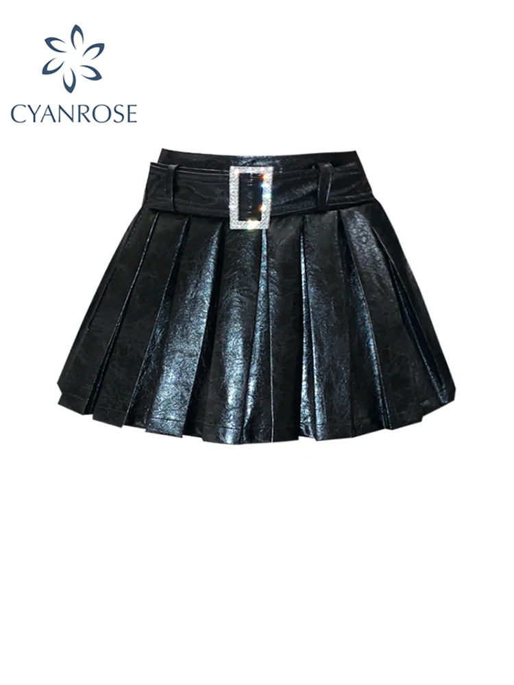 

Women's Gothic Black Skirt Harajuku High Waist Y2k Vintage Fashion Streetwear Punk Pleated Skirt Summer A-Line Skirt With Belt