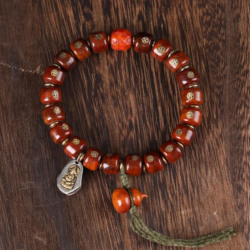 Tibetan Yak Bone Inlaid A Pattern, Paired With A Dzi Bead Bracelet