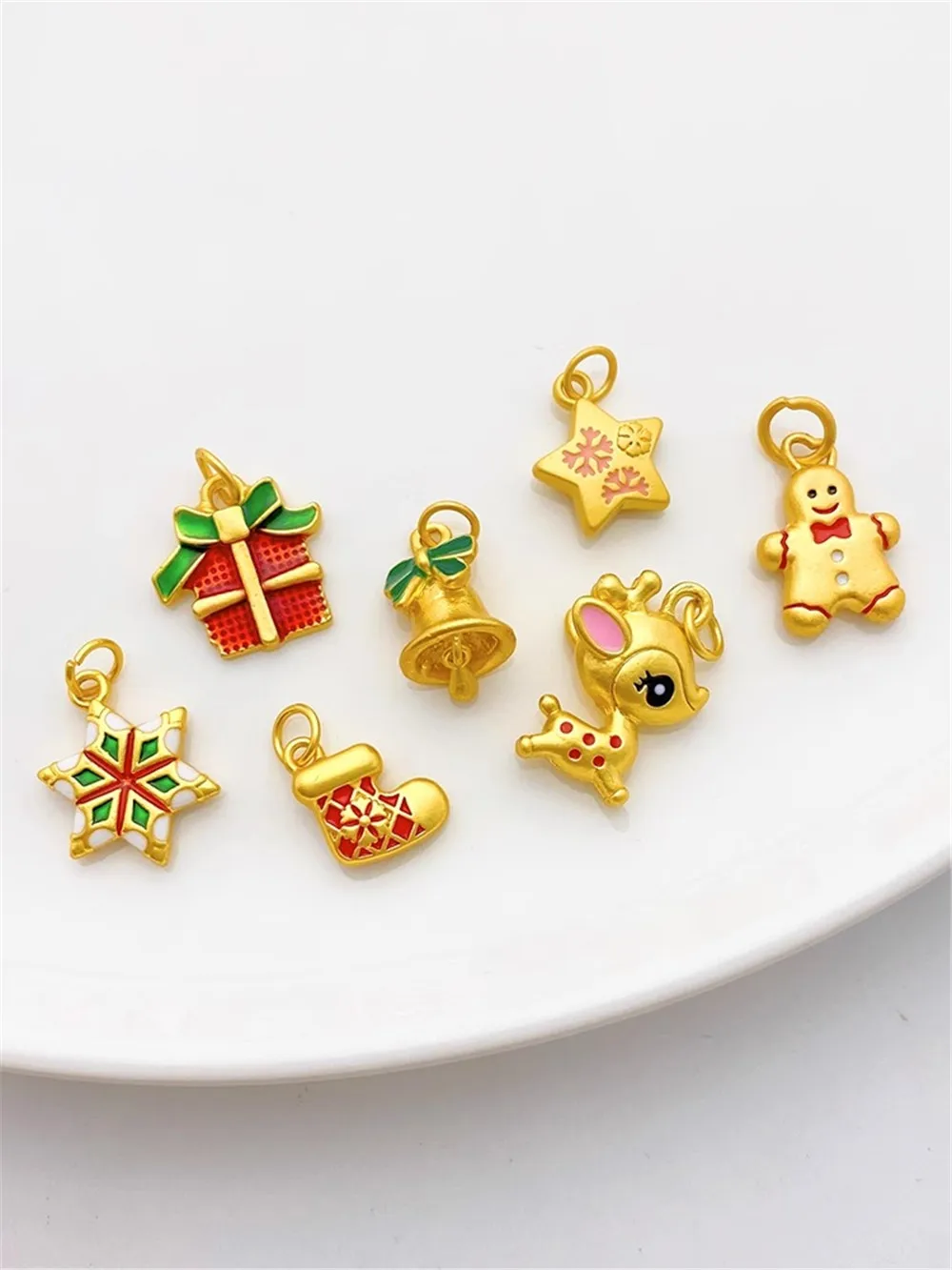 

18K Dumb Gold Christmas Bell Elk Beads Small Pendant Handmade Diy Bracelet Necklace Material Accessories L531