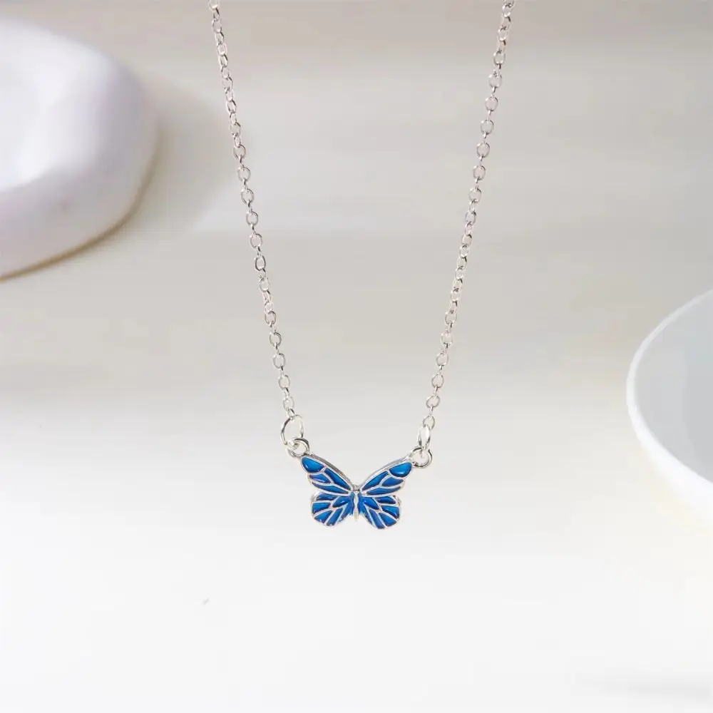 Luminous Design Luminous Butterfly Butterfly Shape Alloy Butterfly Bracelet Dreamy Blue Color Lightweight Glow in Dark Pendant
