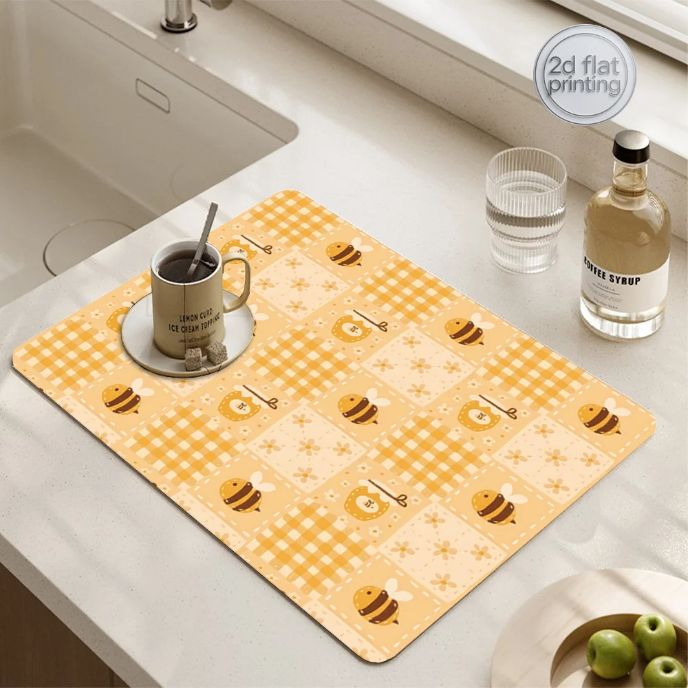 

1pc Cute Bees Honey Drying Pad, 19.7*23.6inch, Coffee Machine Absorbent Mat, Kitchen Countertop Absorbent Pad, Washstand Drain M