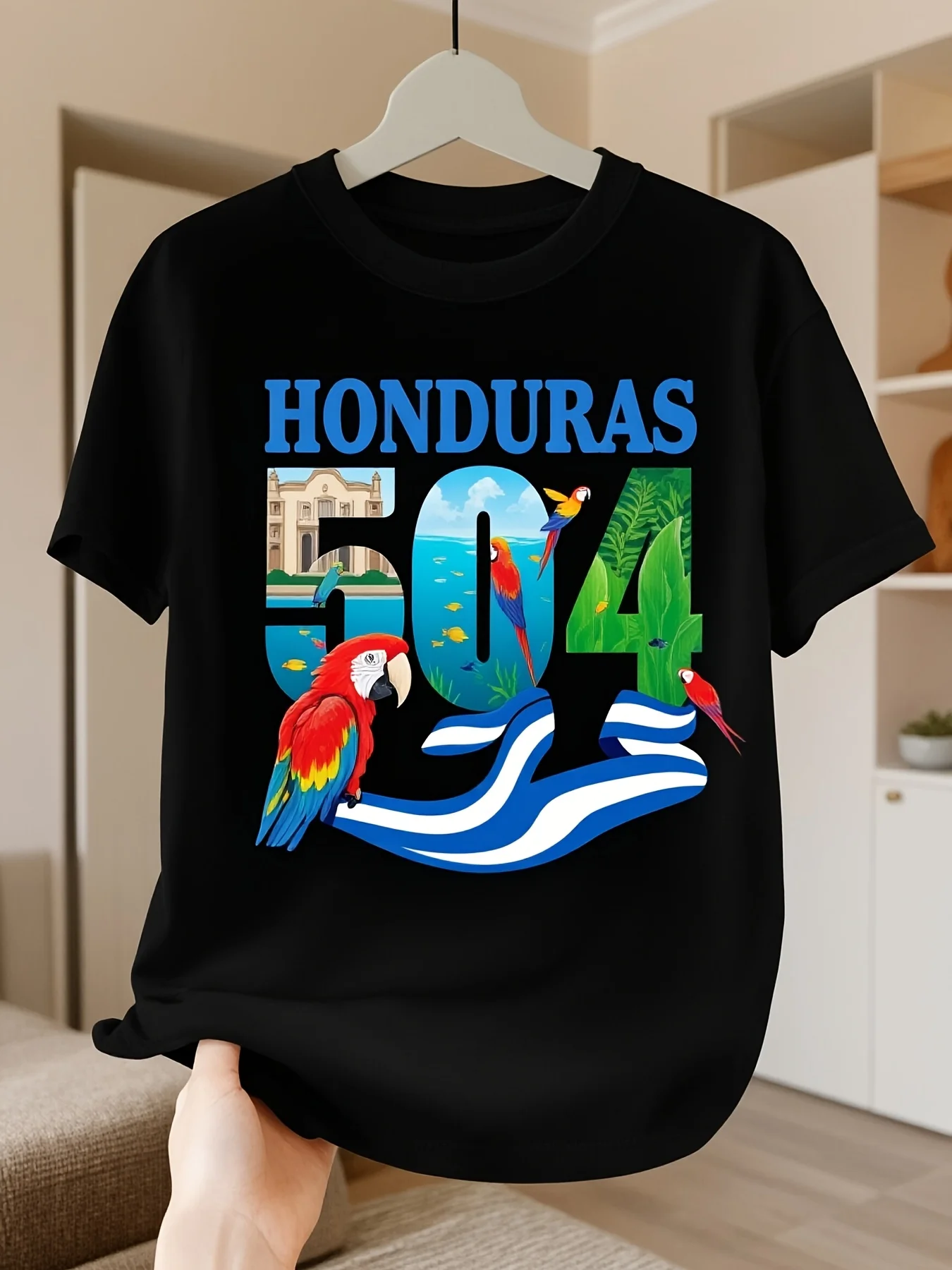Casual Y2K Men's Short Sleeve TShirt Tropical and Underwater Adventure Theme Crew Neck Perfect for Beach Parties and Everyday Wear10Retro Casual Short-sleeved T-shirt with a Round Neck and Printed Pattern, Suitable for Daily Commuting and Outdoor