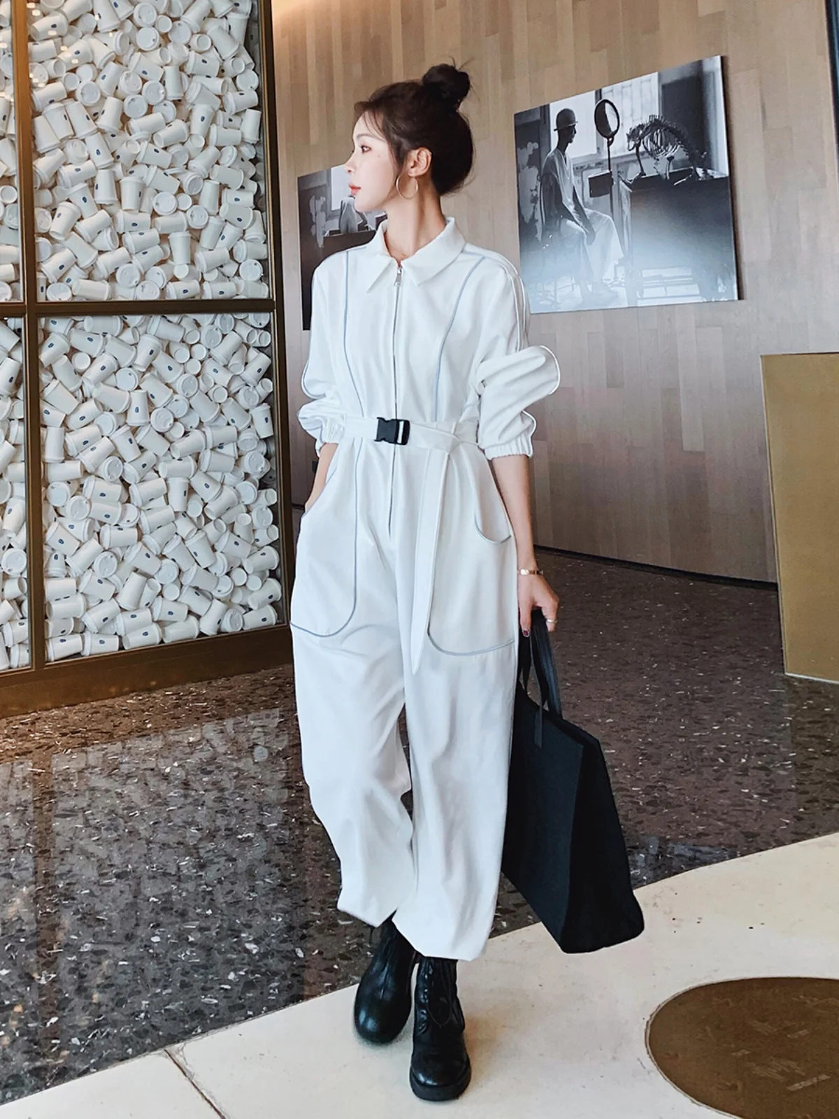 

Прохладный уличный белый комбинезон для спецодежды, женский весенне-осенний модный цельный костюм с высокой талией, повседневный цельный костюм с затягивающей талией