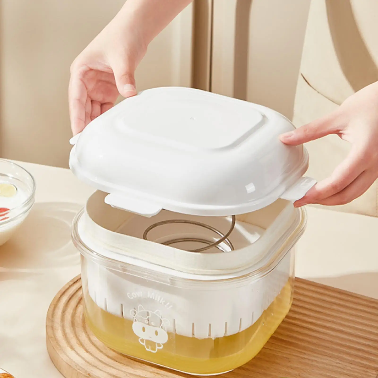 그리스 요구르트 제조기 차 우유 요구르트 디핑을 위한 인체공학적 그리스 요구르트 스트레이너