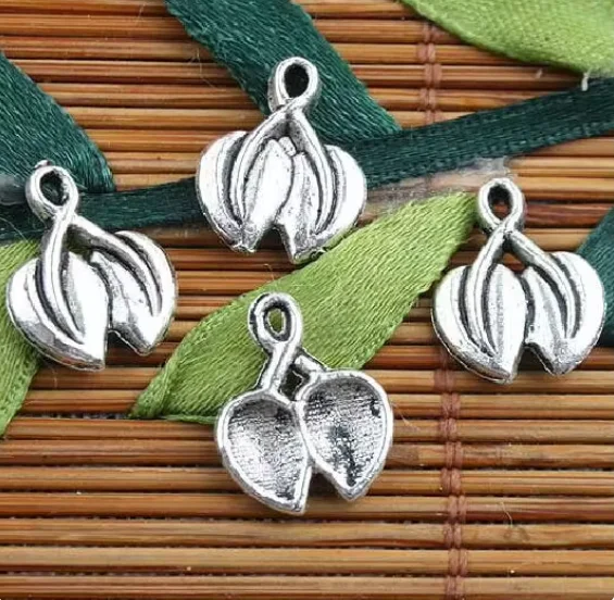 

35pcs 15x11m hole:1mm Tibetan Silver color leaves design charms for jewelry findings HWEF0115