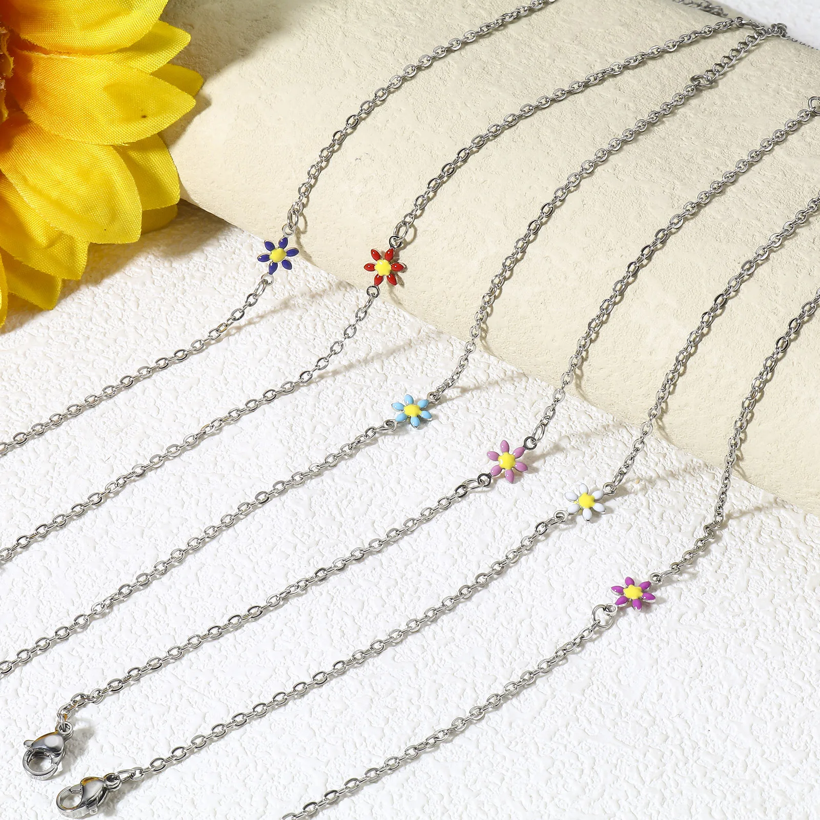 304 Stainless Steel Link Cable Chain Bracelets Daisy Flower Double-sided Enamel Charms Silver Color Bracelet 19cm(7 4/8