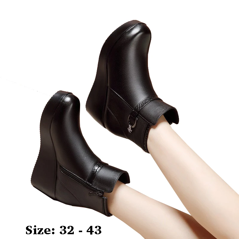 

High quality short ankle cowhide leather wedge boots for women 6cm mid heel zipper 2025 autumn winter 32 33 elegant shoe black