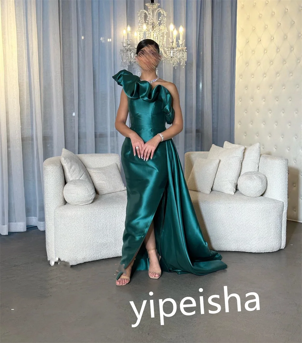 Aangepaste eenvoudige elegante asymmetrische one-shoulder a-lijn avondjurk formele gelegenheid jurk plooi satijn vestidos para eventos