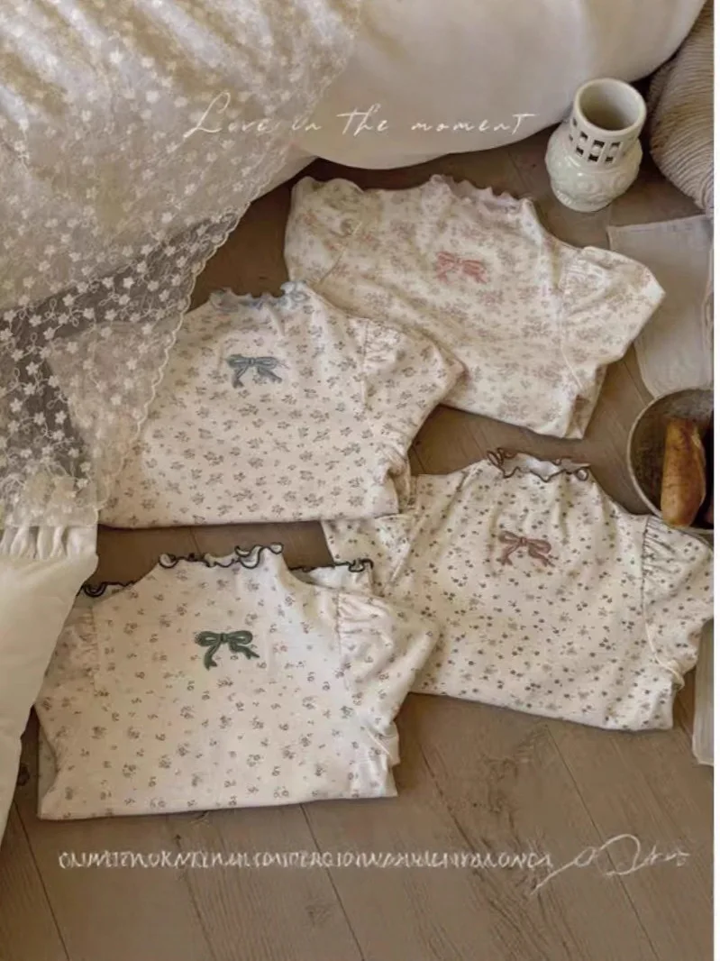 2025 Autumn New Girls Sweet Floral Bottoming Shirts Cotton Children T Shirts Bow Embroidery Toddler Baby Girl Long Sleeve Tops