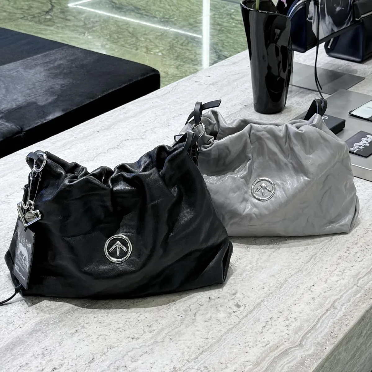 hobo-commuter-large-capacity-folded-shoulder-slant-bag-underarm-garbage-bag-series-woven-polyester-unisex-crossbody-bag