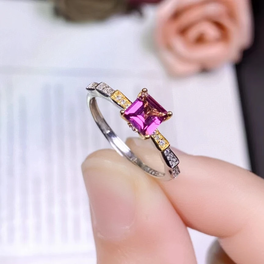 

Лидер продаж, кольцо из серебра 925 пробы с драгоценным камнем, 5 мм * 5 мм, 0,5 карата, кольцо из натурального пиропа с гранатом для повседневного ношения, ювелирные изделия из 18-каратного позолоченного драгоценного камня