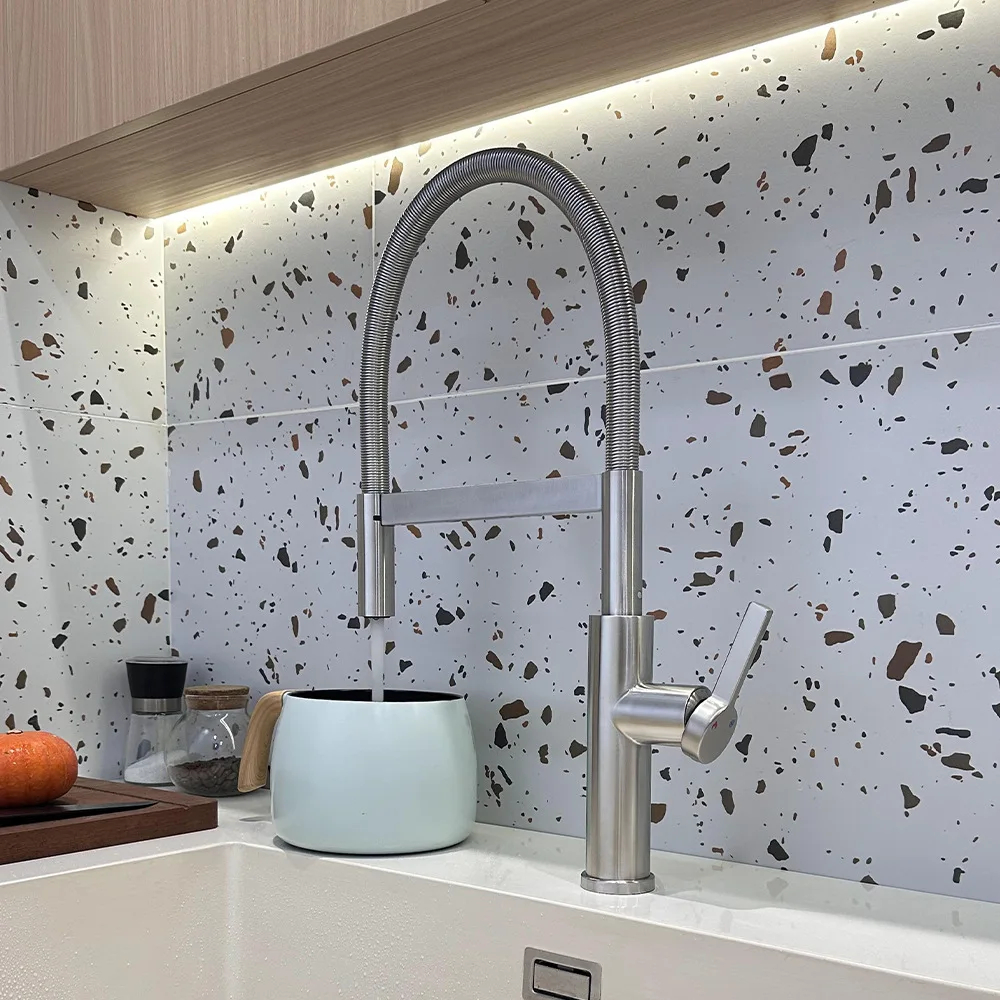 Spring stainless steel kitchen faucet - dual-purpose (hot and cold) magnetic swivel type sink and dishwashing basin faucet