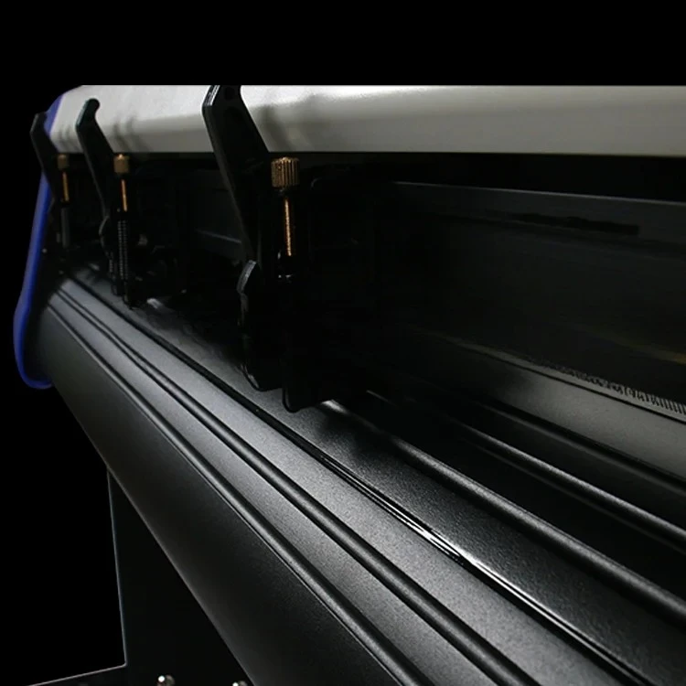 Factory promotion cheap price 28 inches graph cutter sticker cutting machine vinyl cutting plotter for business