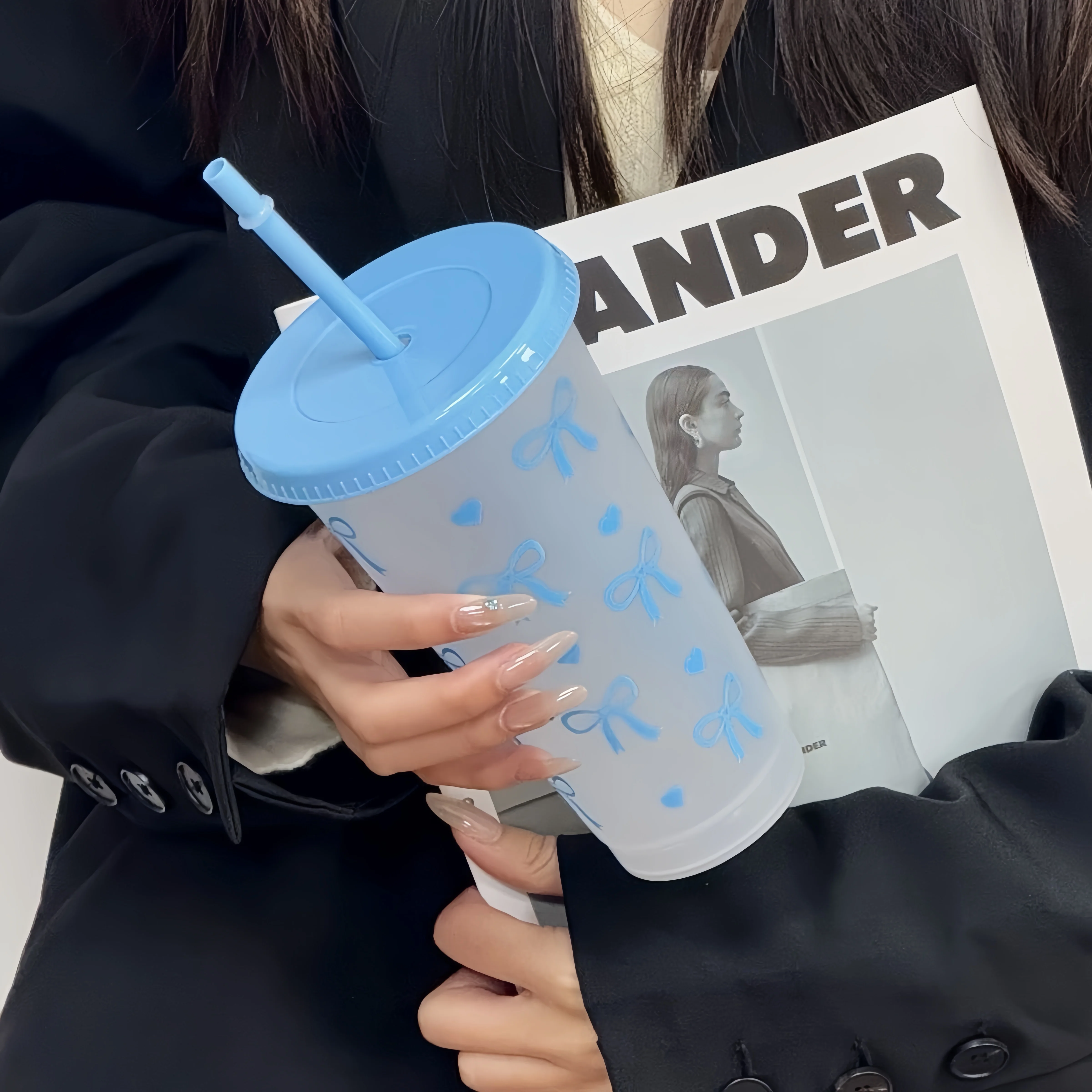 Tasse en plastique givré avec  - Training Cup Straw avis et prix