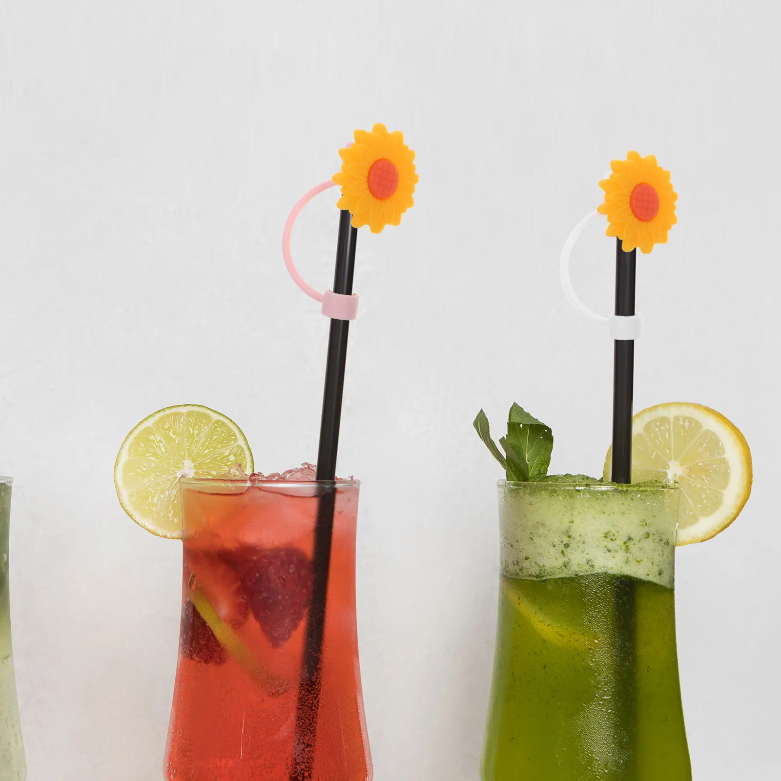 

2Pcs Flower Silicone Straw Toppers Reusable Cute Decorative Drinking Tips Caps Silicone Straw Toppers Reusable Straws Covers