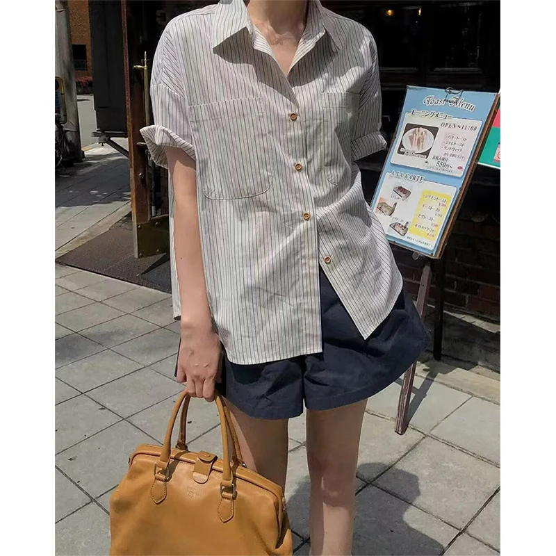 

Vintage Striped Shirts Women Harajuku Streetwear Short Sleeve Blouses Summer Ladies Korean Pockets Single Breasted Casual Tops