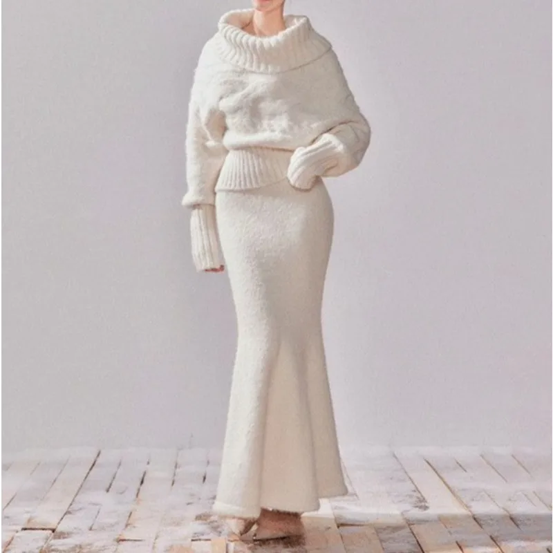 

Lazy Temperament Big Flip Turtleneck Shoulder Sweater Hip Fishtail Skirt Set