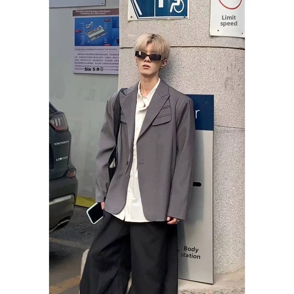 

Casual Youth Men's Korean Sle Faionable Small Suit Top Hong Kong Sle Trendy Light Busin Single West Coat