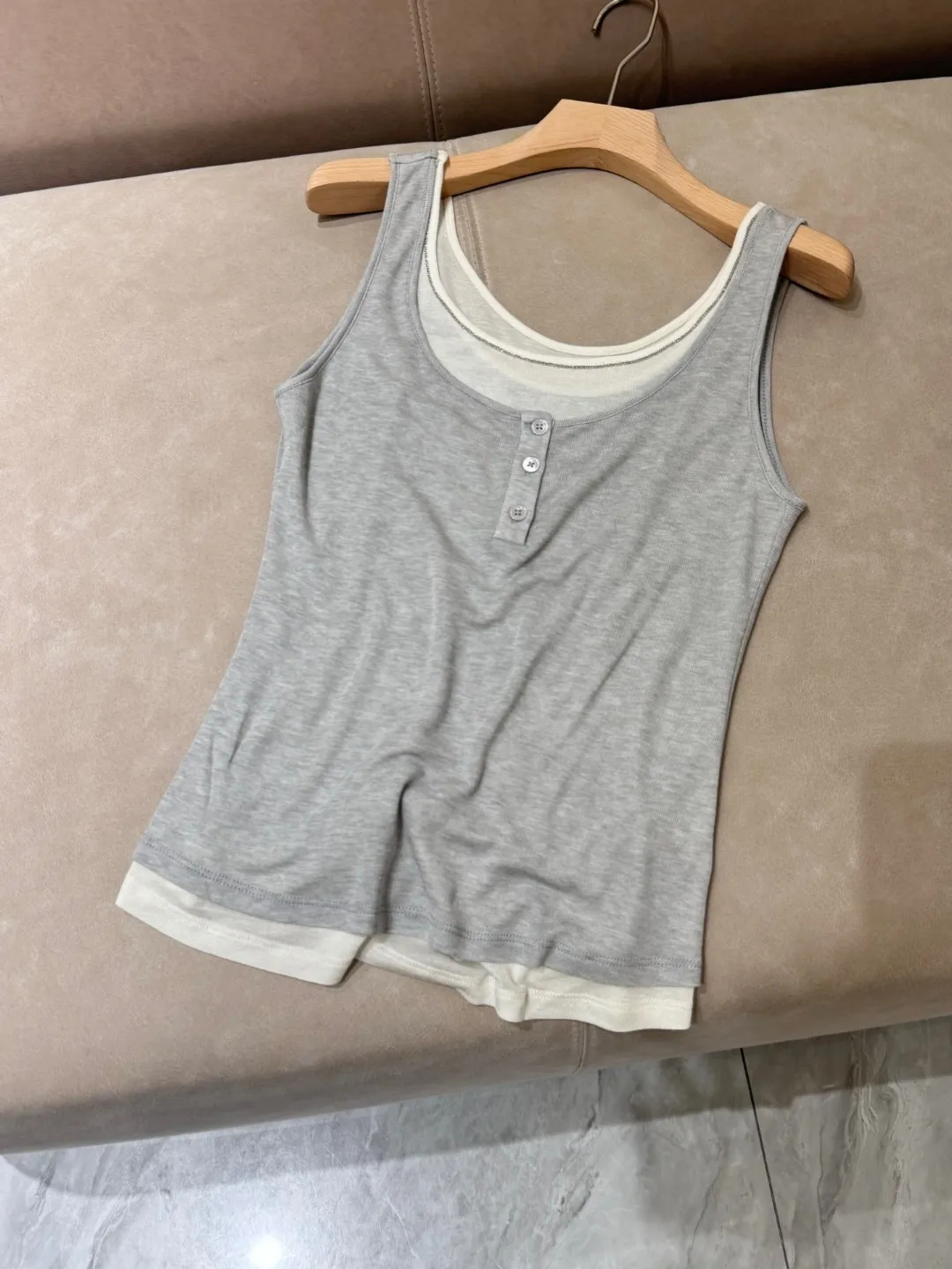 

New Women'S Two-Piece Round-Neck Sleeveless Knitted Vest Fashionable And Versatile Temperament And Elegant
