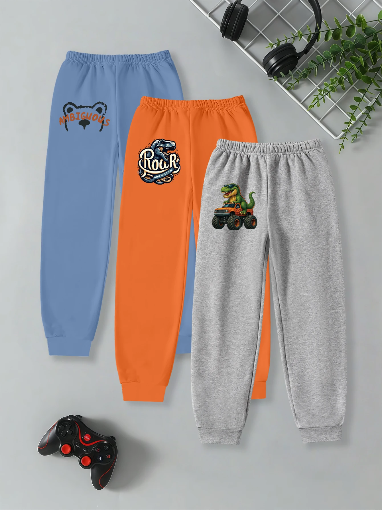 

3 шт.: повседневные спортивные штаны для мальчиков с принтом динозавра и маленького медведя для осени