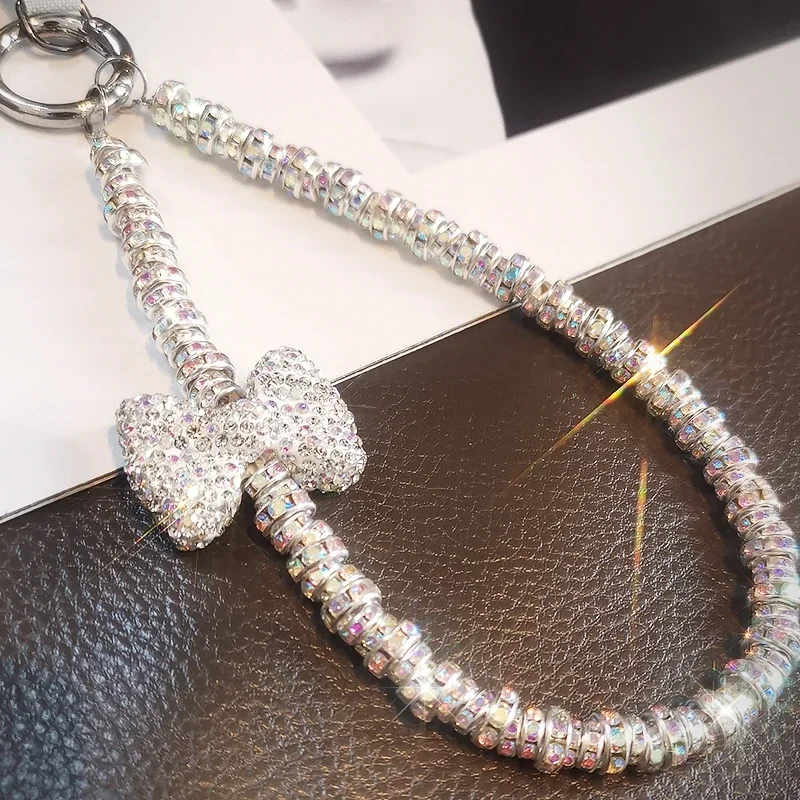 Full Diamond Bow Pendant Mobile Phone Lanyard, High-end Luxury Crystal Diamond Small Women\'s Mobile Phone Set Decoration Chain