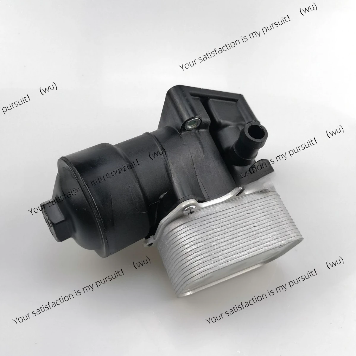 

Фильтр в сборе 03L115389B 03L115389C 03L115389G Масляный радиатор свободный